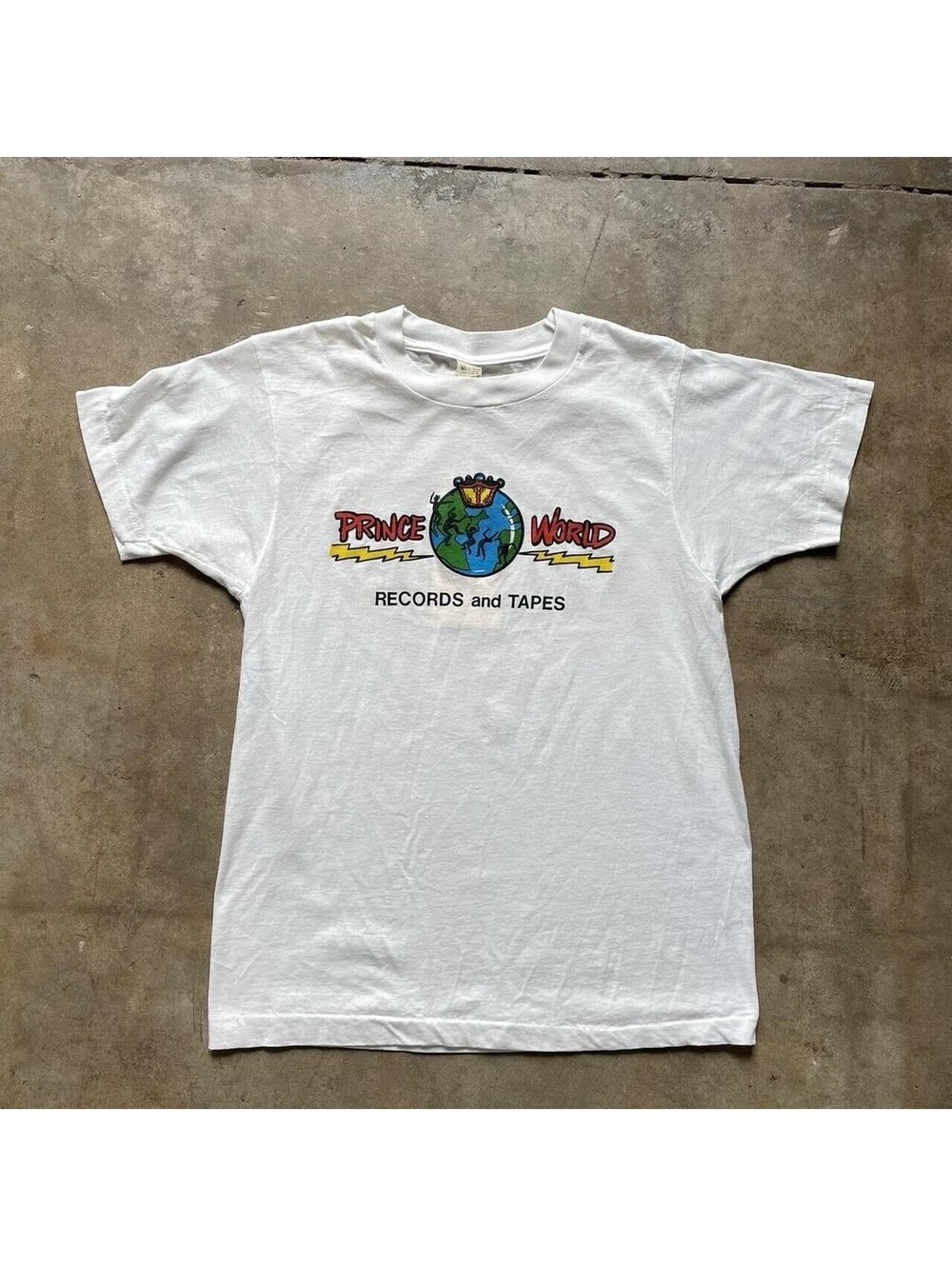 Vintage 80s Prince World Records and Tapes Music T Shirt Single Stitch Size M